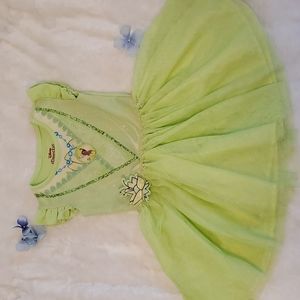 Disney Princess size XS 4/5 green